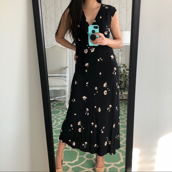 Dynamite Floral Maxi Dress - Picture 1 of 6